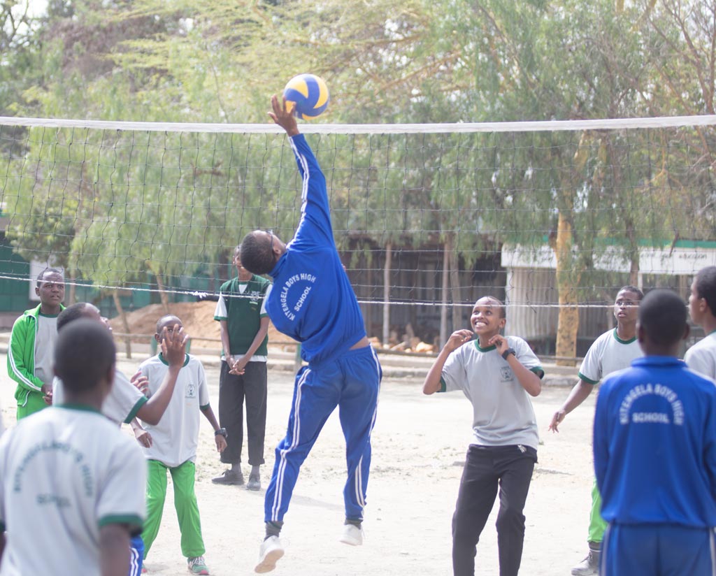 Sports & Clubs